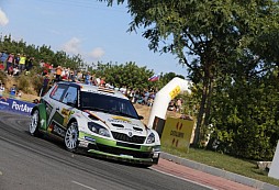 ŠKODA driver Sepp Wiegand forced to pull out with podium finish within reach