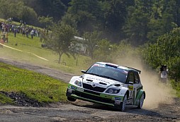 Outstanding performance: ŠKODA’s Kopecký leads at home rally