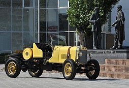 ŠKODA at the Sachsen Classic with four vintage cars